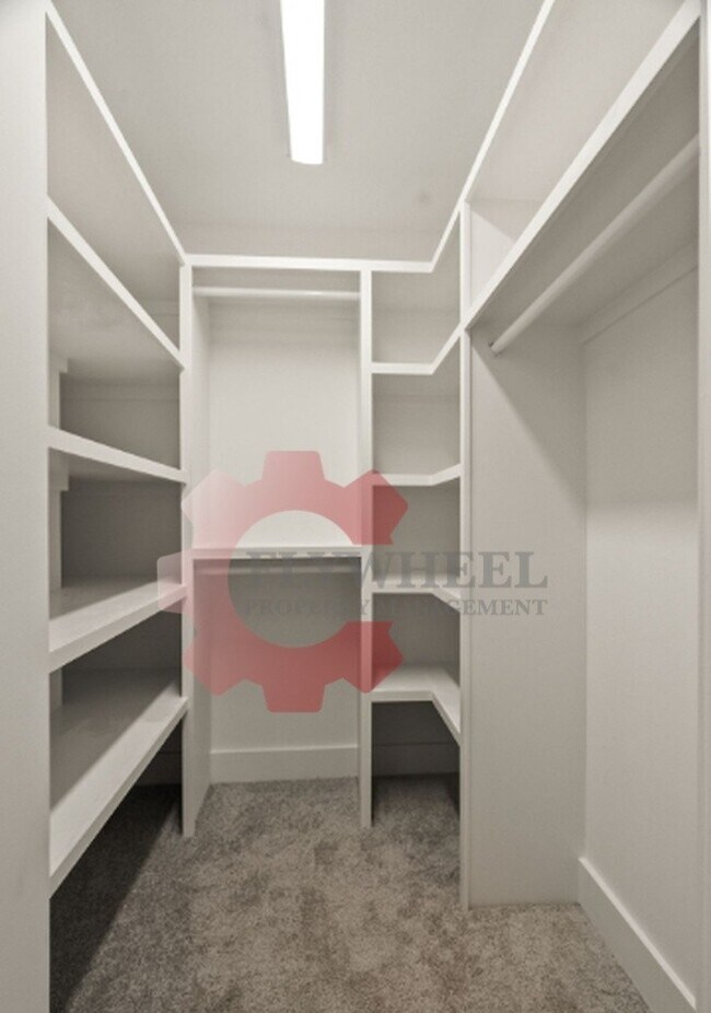 Building Photo - 103 Rayon Dr