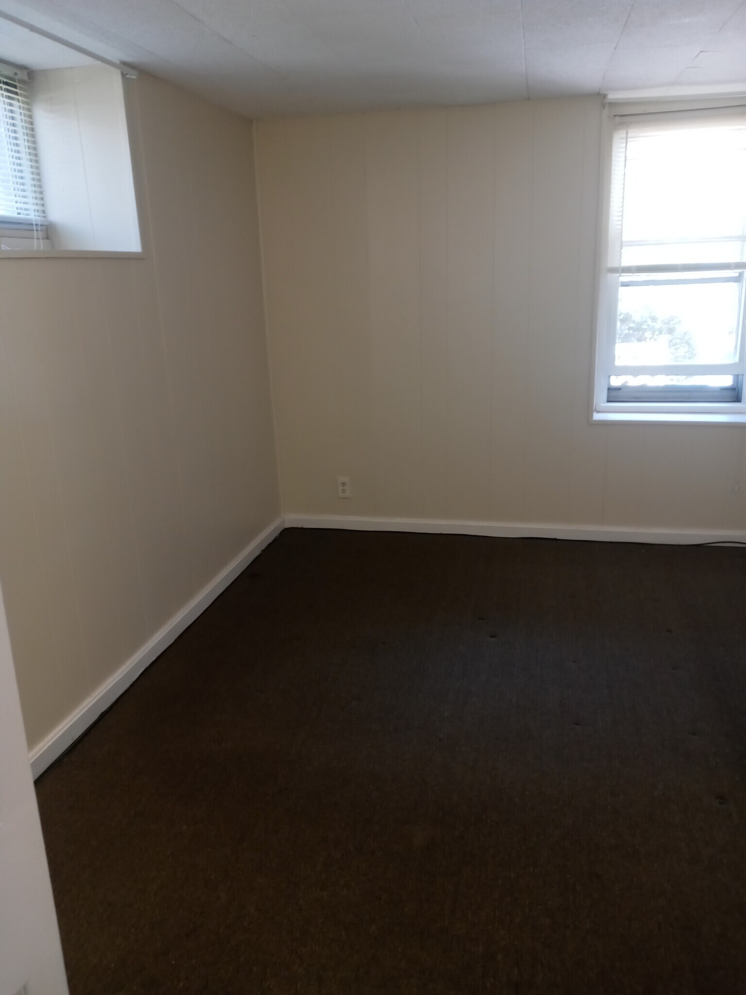 Bedroom - 41 N Quinsigamond Ave