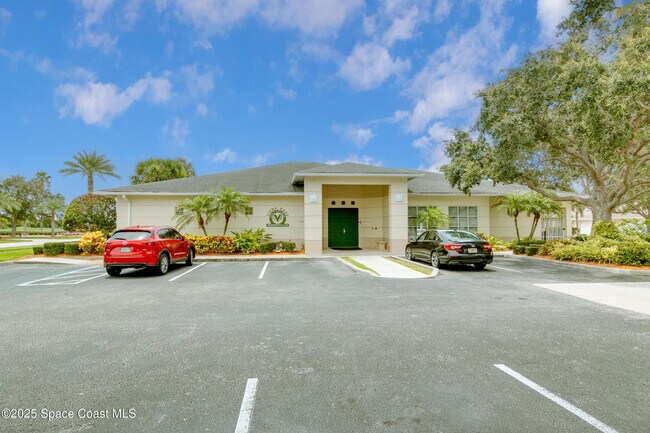 Building Photo - 1821 Long Iron Dr