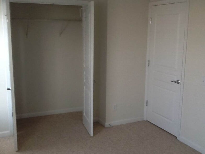 2nd Bedroom - 8468 Cromwell Court