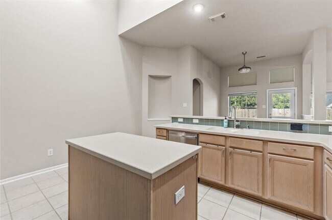 Building Photo - 3603 Heritage Colony Dr