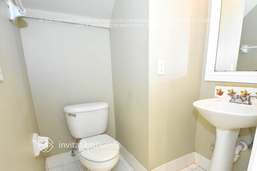 Building Photo - 18710 SW 25th Ct