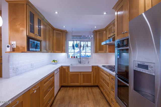 Building Photo - 459 Crestview Pl