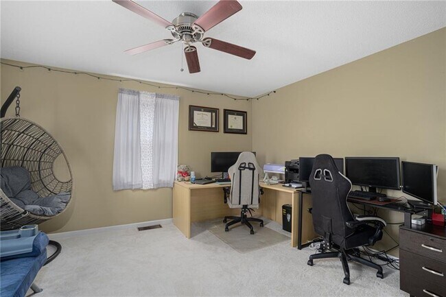 Building Photo - 3524 W Shore Rd