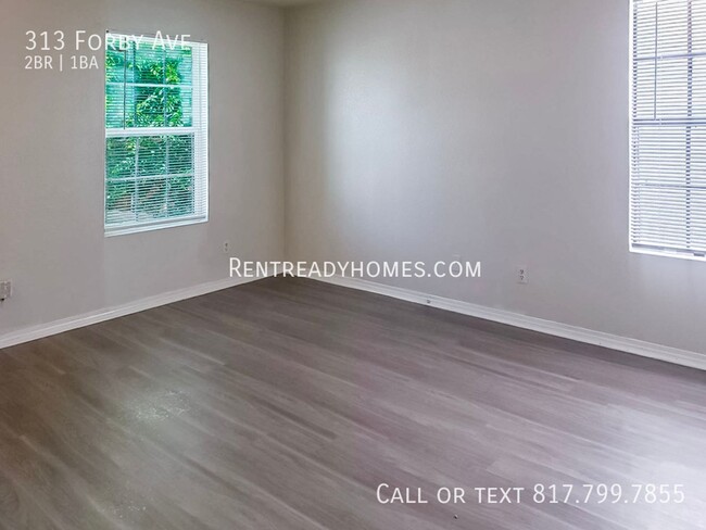 Building Photo - 313 Forby Ave