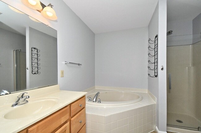 Building Photo - 1028 Balley Dr