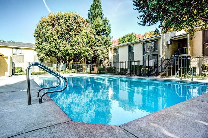 Village at The Timbers 725 Nord Ave Chico CA 95926 Apartment Finder