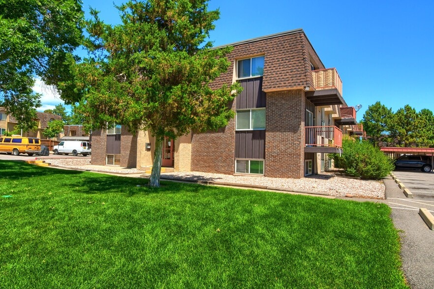 Building Photo - 7755 E Quincy Ave