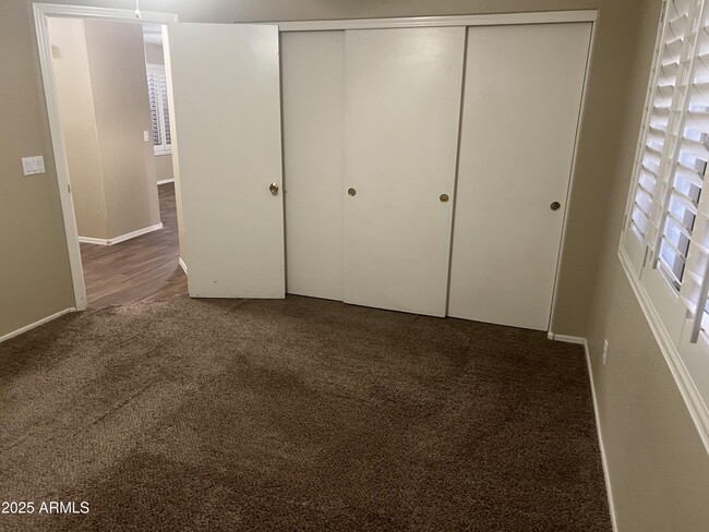 Building Photo - 15032 W Jackpot Way