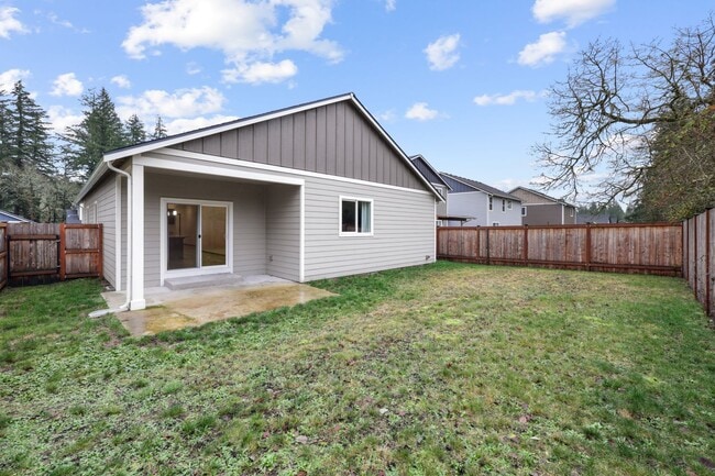Building Photo - MOVE IN READY! 3 bed 2 bath Heat pump with A/C - Tenino School District