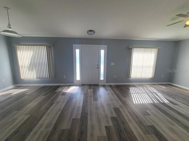 Building Photo - 6425 Grapewood Rd