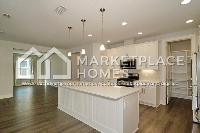 Building Photo - 1067 Harrison Bayou Dr