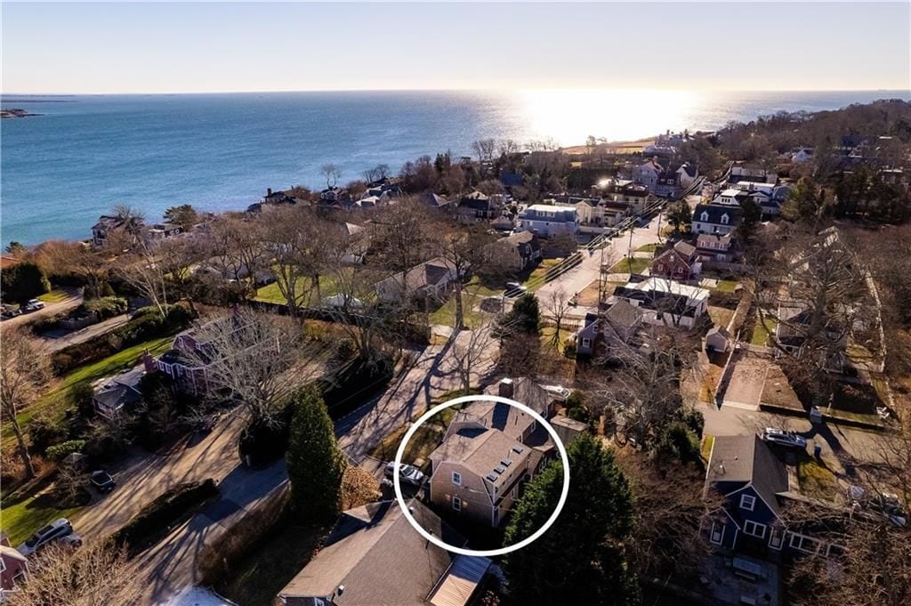 Building Photo - 4 Cliff Ave