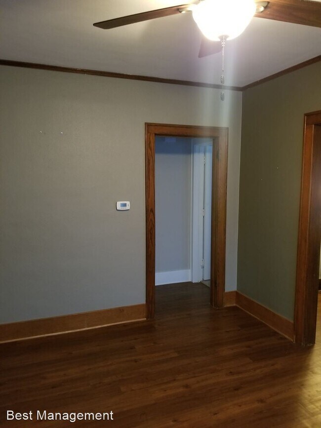 Building Photo - 2 br, 1 bath House - 2301 Main Street