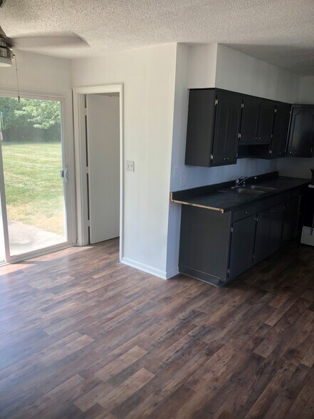 Building Photo - 2917 W County Road 400 N