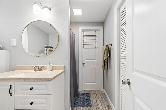 Building Photo - 66 Tupelo Trl