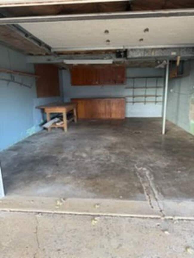 Building Photo - Remodeled 3-Bedroom, 2-Bathroom Home on – Near Blackman Lake - Wolcottville