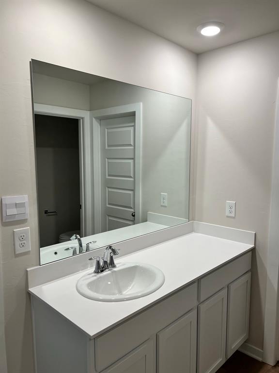 Building Photo - 2921 Firefly Dr