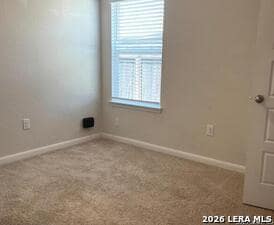 Building Photo - 2118 Silver Maple