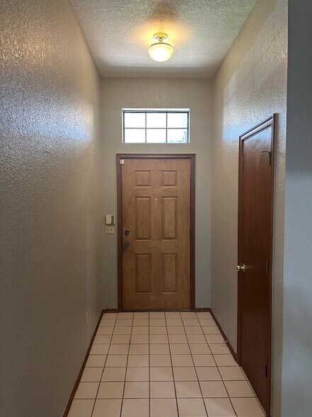 Building Photo - 6605 NW 133rd St