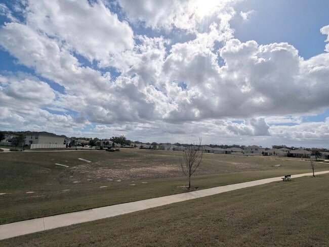 Building Photo - 5751 Galloping Dr