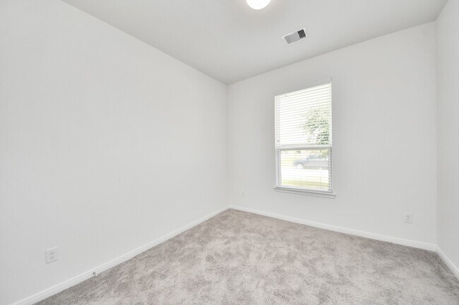 Building Photo - 1270 Glendora Dr