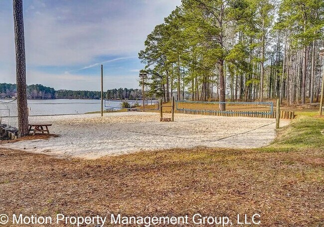Building Photo - 682 E Mourning Dove Ct