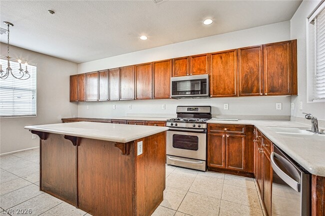 Building Photo - 7560 Trendy Ct