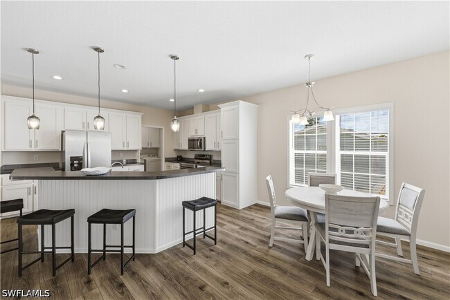 Building Photo - 24 Red Poinciana Dr