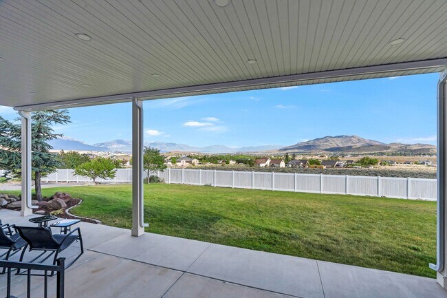 Building Photo - 2872 N Sorrel Dr