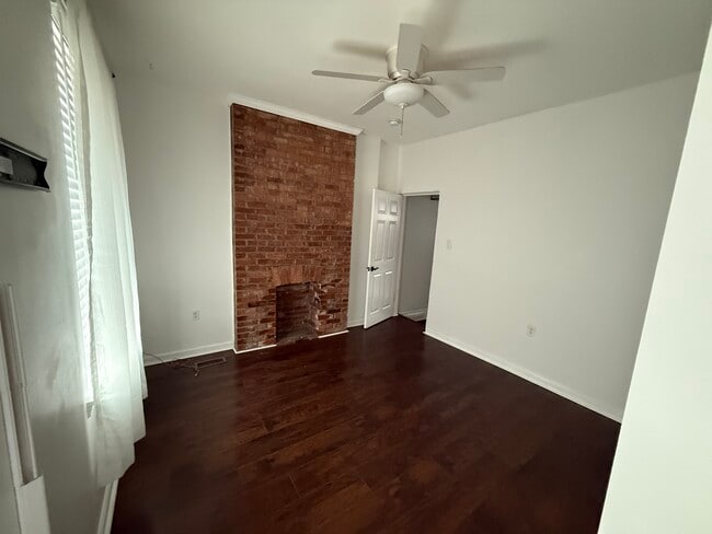 Building Photo - 5405 Carnegie St