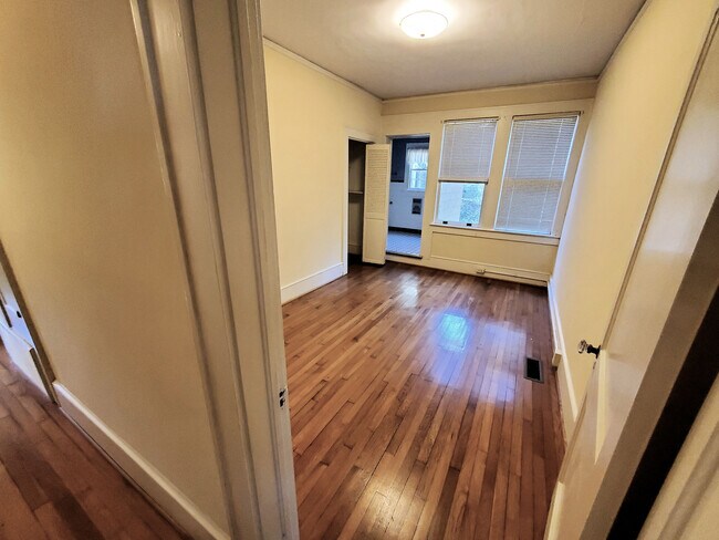 Bedroom two - 18 Poinsett Ave