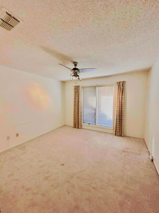 Building Photo - 4610 88th St