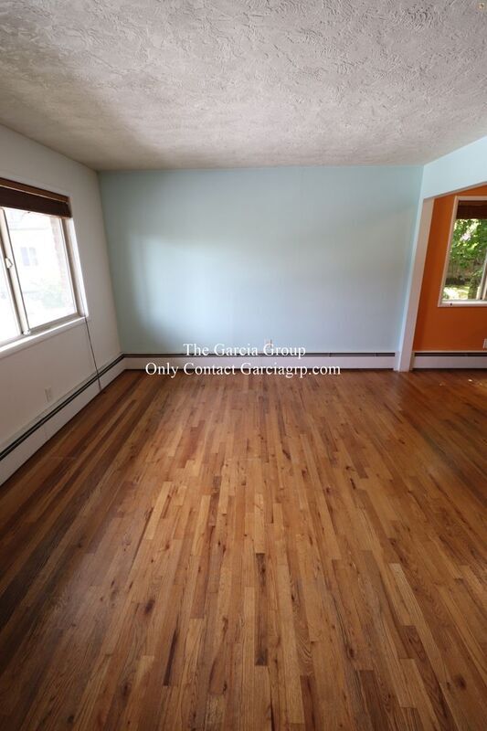 Building Photo - 908 S Gaines St