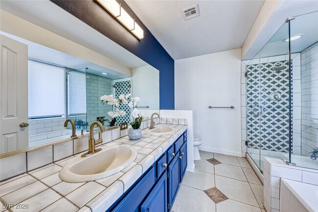 Building Photo - 969 Marigold Ct