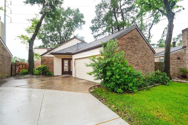 Primary Photo - 5407 Oakhaven Ln