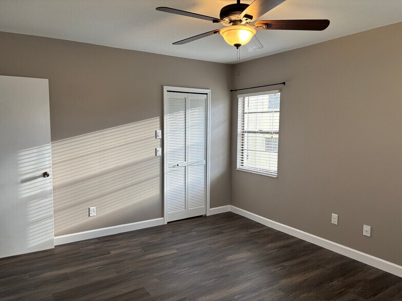 Building Photo - 3437 E Fort King St