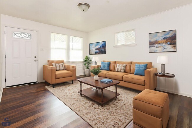 Building Photo - Welcome to your absolutely adorable, move-...