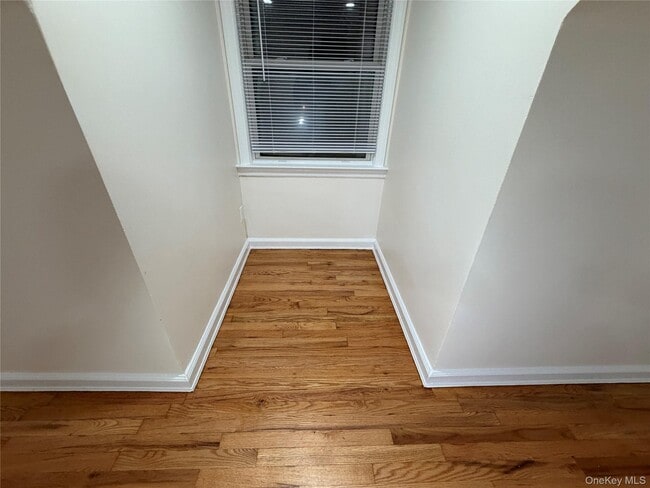 Building Photo - 266 Madison St