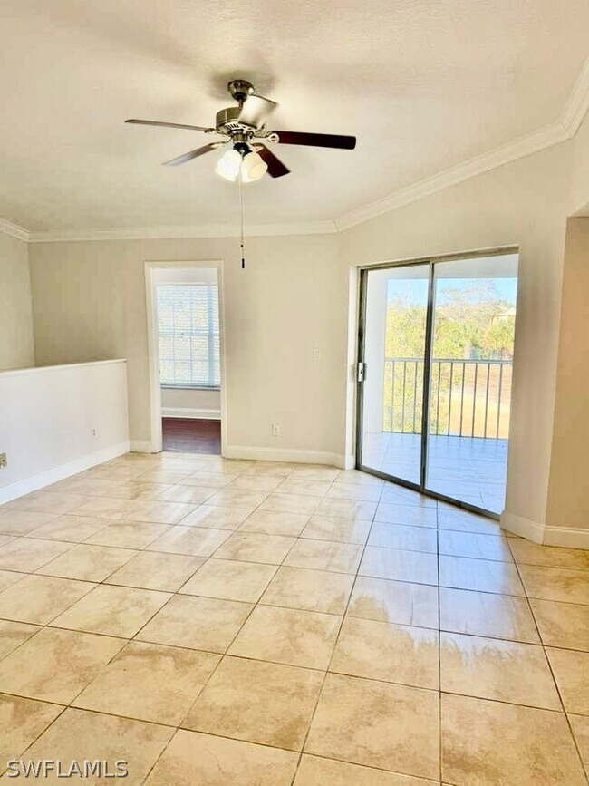 Building Photo - 169 Santa Clara Dr