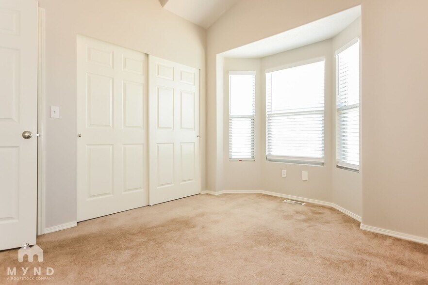 Building Photo - 1404 N 2475 W