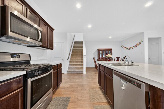 Building Photo - 21230 Violet Dusk Dr