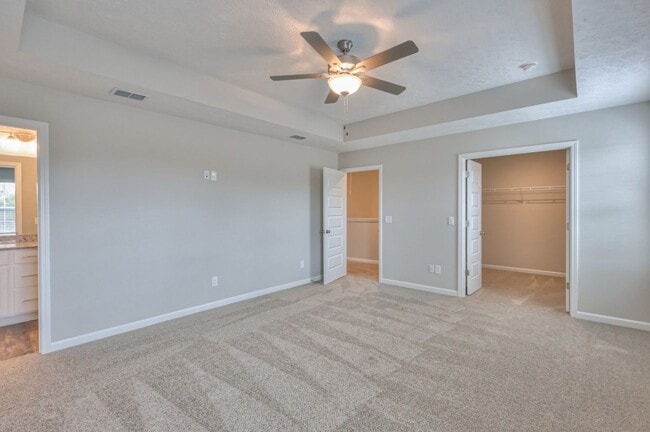 Building Photo - Brand New Luxury Townhome! 3 BR, 2.5 BA, 2 Car Garage, Pool, Dog Park, and More!