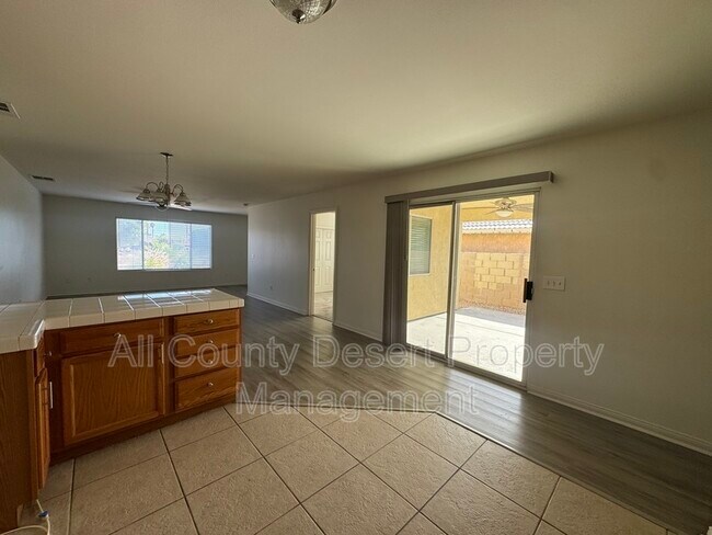 Building Photo - 28175 Avenida La Paz