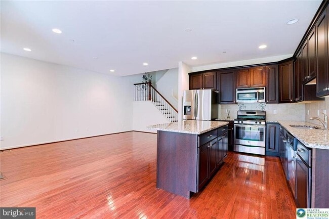 Building Photo - 339 Pennycress Rd