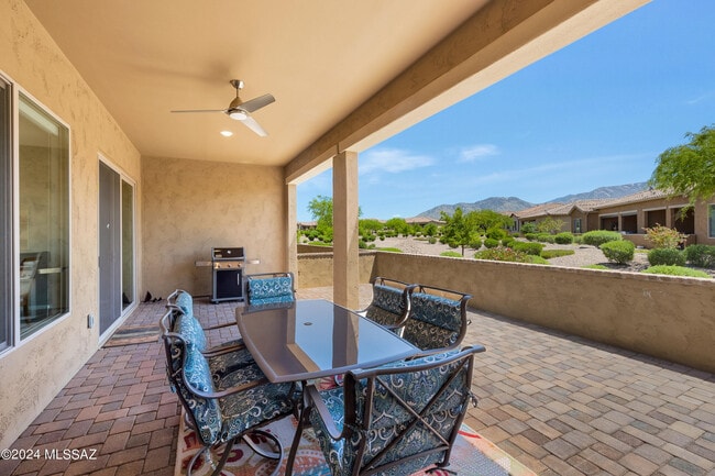 Building Photo - 39589 S Summerwood Dr