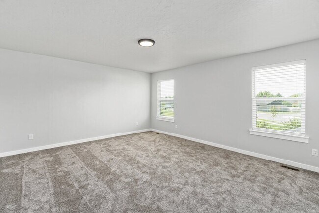 Building Photo - 2951 S Alcamo Wy