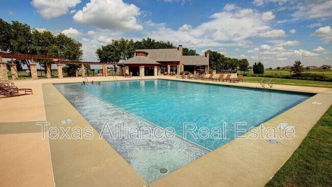 Building Photo - 2214 Rothbury Dr