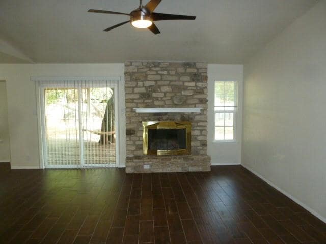 Building Photo - 8502 Slant Oak Dr