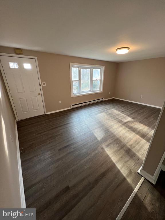 Building Photo - 703 Brynwood Bogs Dr